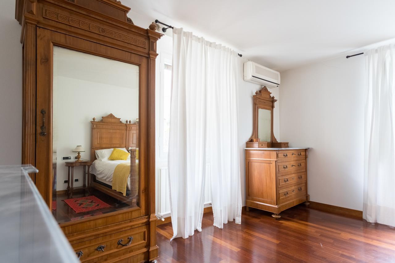 Una Terrazza Da Sogno By Rent All Como Apartment Carate Urio Bagian luar foto